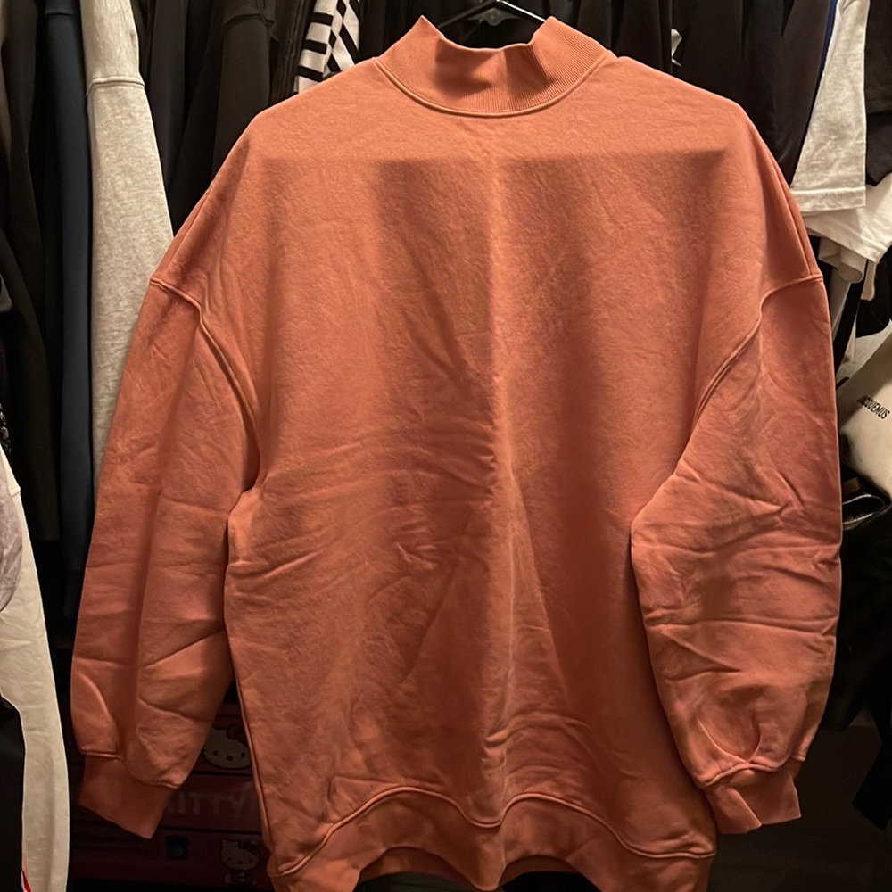 H&M oversized mockneck sweatshirt sz small